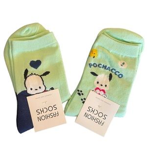 NEW 2-Pair Pochacco Socks